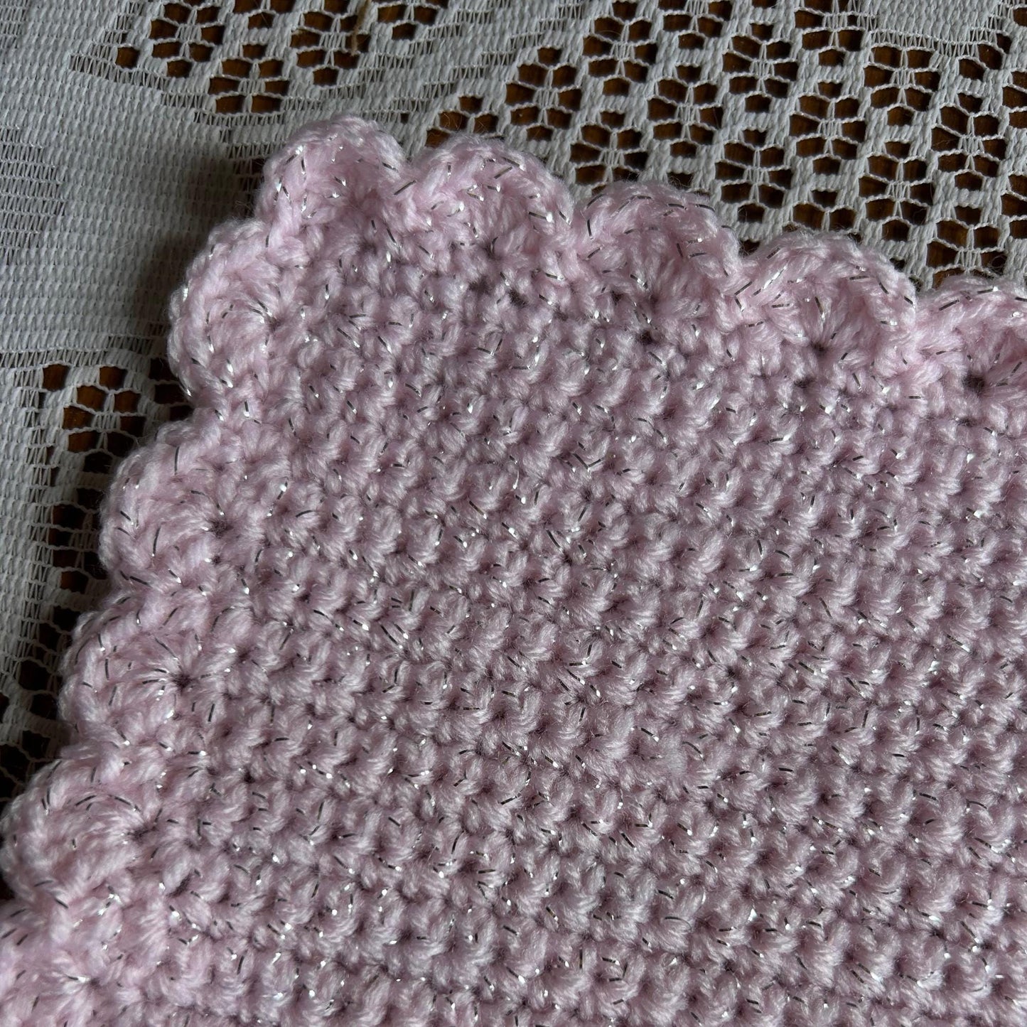 Large Pink Sparkly Placemat with Shell Edging Border