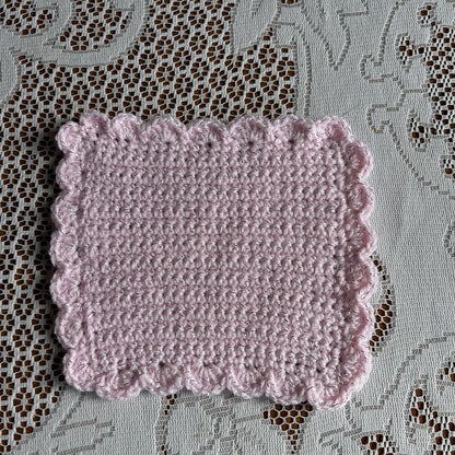Small Glittery Pink Placemat with Shell Border